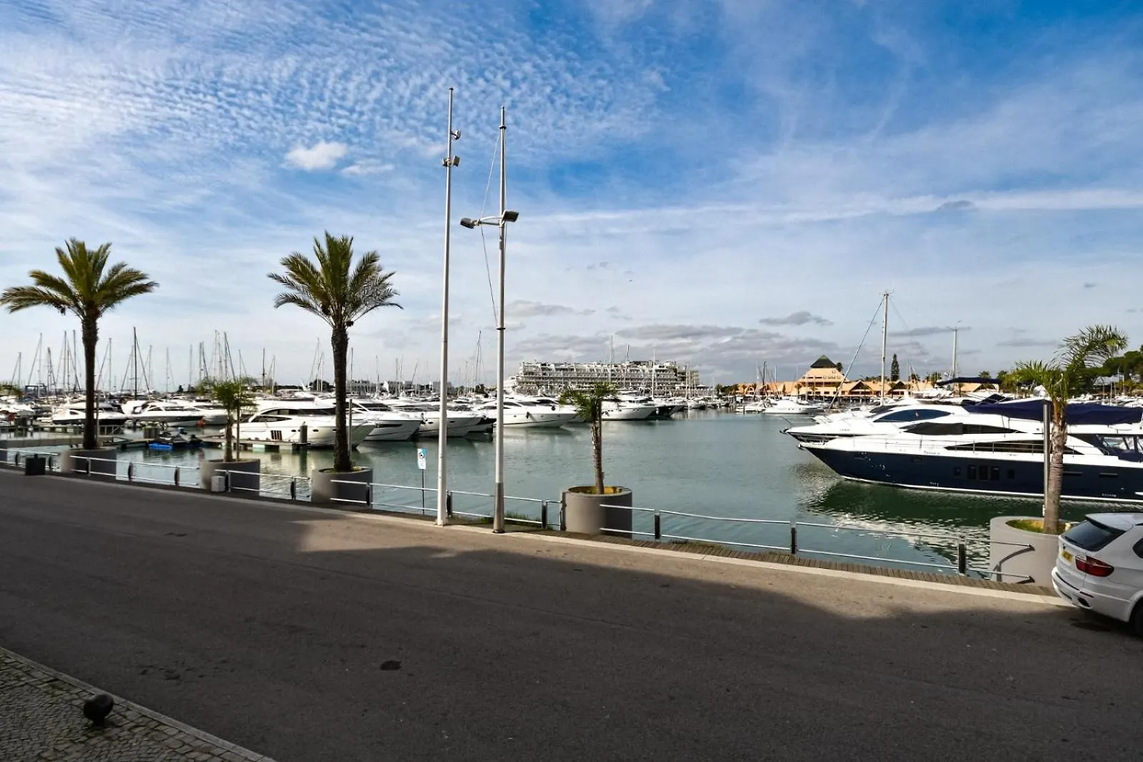 Vila Atlantida - Vilamoura-Quarteira Holiday Home - Beach At 250 Mts Apartment Quarteira